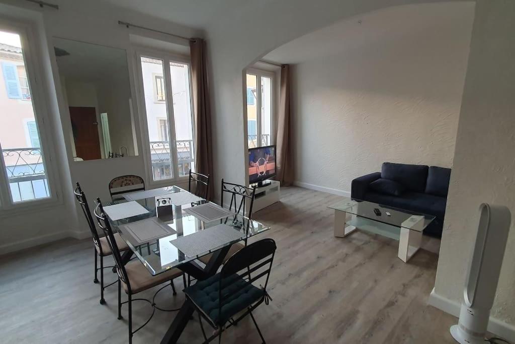 Appartement Centre-Historique 70 M2 Fréjus 外观 照片